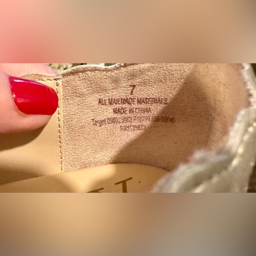 ***SOLD***Sam & Libby Sz 7 Gold Ballet Flats Cinderella Girlhoodcore Metalli - Picture 10 of 10
